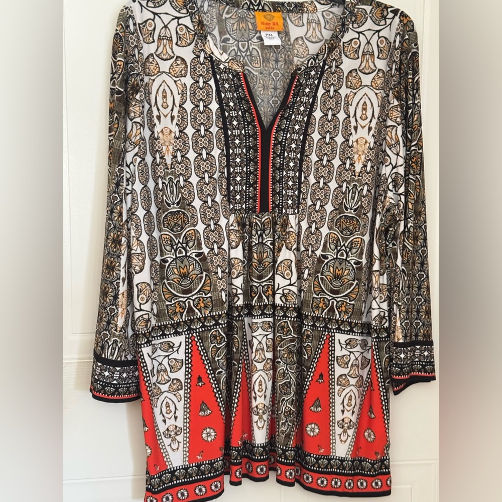 Ruby Rd Petites Sz XLP Colorful Top EUC 😊😊